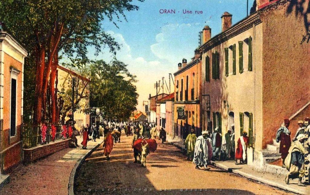 CA a- 129- Village negre.jpg